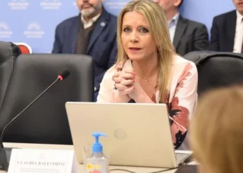 El Ejecutivo enviará «a la brevedad» un proyecto para crear la categoría intermedia entre monotributo y autónomos