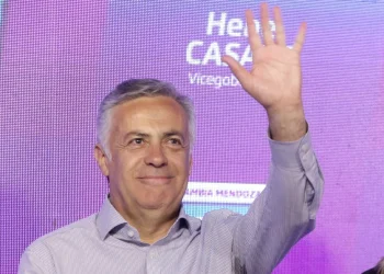 Alfredo Cornejo arma su gabinete con “hermetismo”, pero ya se filtran algunos nombres