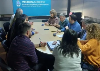 Ampros rechazó la propuesta del Gobierno y analiza medidas de fuerza para la semana próxima