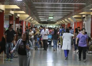 El Gobierno amplió la convocatoria para cubrir más de 20 cargos médicos