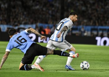 Eliminatorias: Argentina perdió el invicto ante Uruguay en la Bombonera