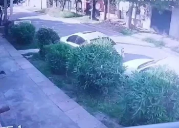 Gran Buenos Aires:  Una mujer en silla de ruedas murió atropellada por tres delincuentes que escapaban de la Policía