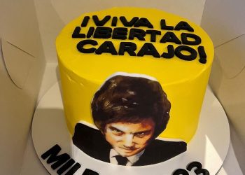Festejaron su cumpleaños con la temática de Milei por “cábala”: “El año pasado fue de Argentina y ganamos”