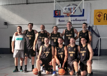 Ateneo Tricolor lidera el torneo Maxi Básquet