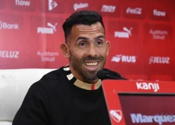 «La semana que viene firmaremos la renovación con Tevez», adelantó Grindetti