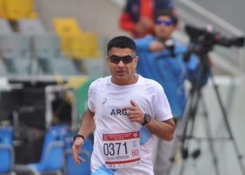 Daniel Herrera se destacó en el Sudamericano de Atletismo Máster en Perú