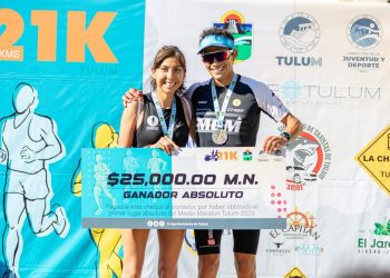 Juan Fernández el mejor en la Media Maratón de Tulum, México