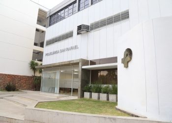 Policlínica Privada en crisis: la falta de médicos pone en riesgo a pacientes críticos