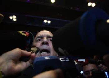 Según Francos, “esta elección es sobre continuidad o cambio»