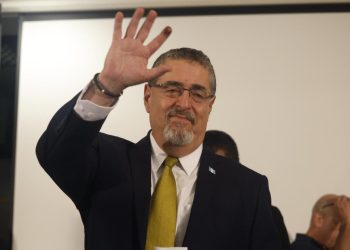 Guatemala: el Tribunal electoral suspendió el partido político del presidente Bernardo Arévalo de León