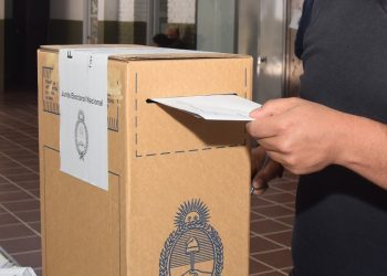 En Mendoza votó el 77 % del padrón electoral y Milei se impuso en la provincia por amplía diferencia