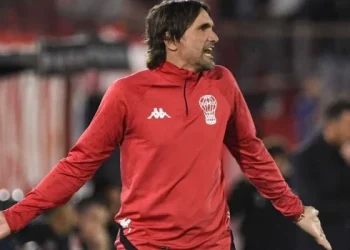 Boca postergó el inicio de la temporada para el 2 de enero para ganar tiempo y cerrar la llegada de Diego Martínez como DT