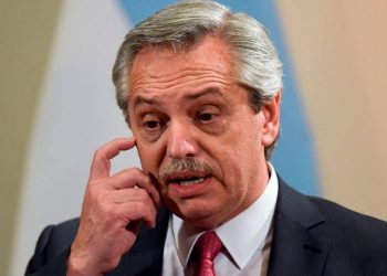 Una abogada cercana al kirchnerismo denunció a Alberto Fernández por poner en duda los datos de la pobreza