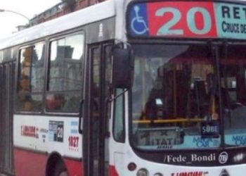 Redujeron el servicio de colectivos en AMBA un 50%: «El boleto debería valer $800»