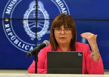 Bullrich presentó un protocolo para asegurar la libre circulación frente a piquetes o bloqueos