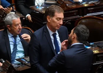 Primera disputa en la renovada Cámara de Diputados
