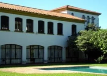 Gran Buenos Aires: Condenan a 10 años de cárcel a una monja por abuso de menores