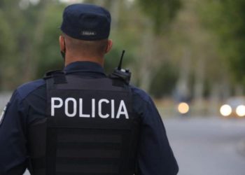 Estacionó mal el auto, discutió con un vecino y lo balearon en San Martín