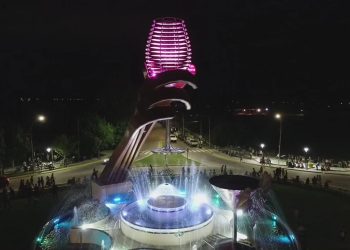 Una multitud de vecinos inauguró la nueva copa de la Rotonda Este