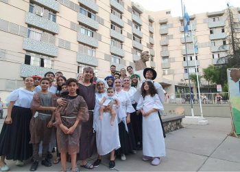 En el Hospital Schestakow: se realizó un “pesebre gauchesco” y entregaron regalos a niños y adultos