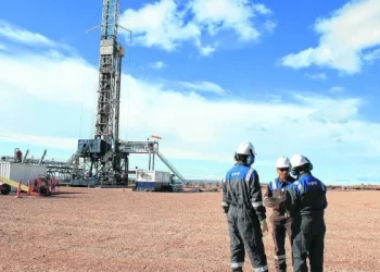 Las petroleras deberán hace un adelanto a cuenta del impuesto a las Ganancias