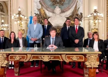 Las principales entidades empresarias respaldaron la desregulación económica que impulsa el Gobierno