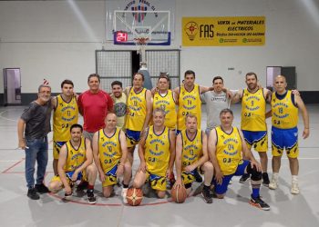 Maxi Básquet: Mancarrones venció a La Academia y habrá tercer partido
