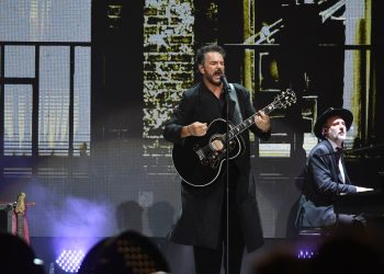 «No hay ningún retiro»: equipo de Ricardo Arjona aclaró el malentendido que generó su comunicado