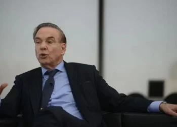 Pichetto rechazó la idea de la privatización total de las empresas públicas