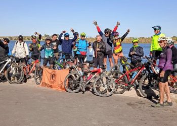 Ciclismo: se llevó a cabo la “Vuelta de los 7 Lagos” con altísimas temperaturas y fue a puro “coraje” completarla