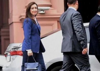 Villarruel le respondió a la CGT: «Espero que sean prudentes para esperar»