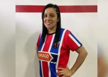 Una jugadora de fútbol falleció de un paro cardiorrespiratorio durante un partido