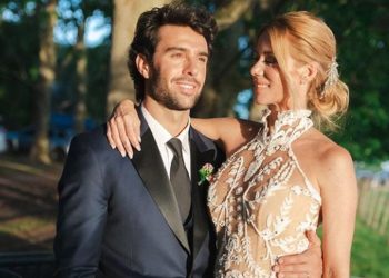 El primer regalo para el bebé que recibieron Nicole Neumann y Manu Urcera en Navidad