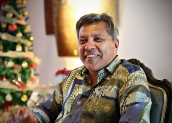 La historia de Jorge: de vivir en una prefabricada a ser dueño de un museo con autos exclusivos