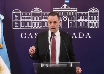 Adorni destacó el «esfuerzo sobrehumano» del equipo económico para evitar una inflación «muchísimo mayor»