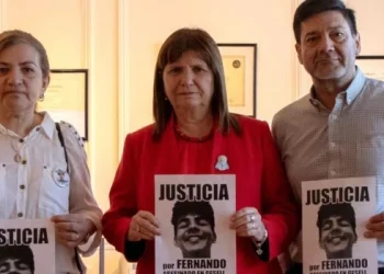Los padres de Fernando Báez Sosa se reunieron con Bullrich