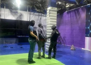 Ecuador: los militares están «preparados para la guerra» y las cárceles siguen sin control