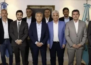 Francos y Caputo analizaron con gobernadores de JxC aspectos del proyecto de ley «Bases»