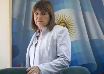 Bullrich: «Se reciben mil llamadas por día de gente que denuncia extorsiones y aprietes para sumarse al paro»