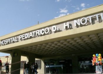 Un nene de 11 años lucha por su vida tras electrocutarse con un calefón en Ciudad Mendoza
