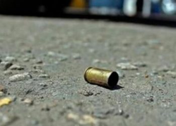 Otra bala perdida casi mata a una chica en Godoy Cruz
