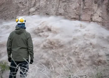 Abrirán las compuertas de Potrerillos para bajar el nivel del agua