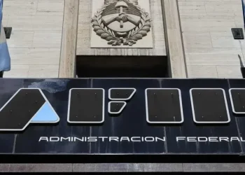 AFIP y justificación de fondos: cuánto dinero puedo tener en el banco sin declarar 2024