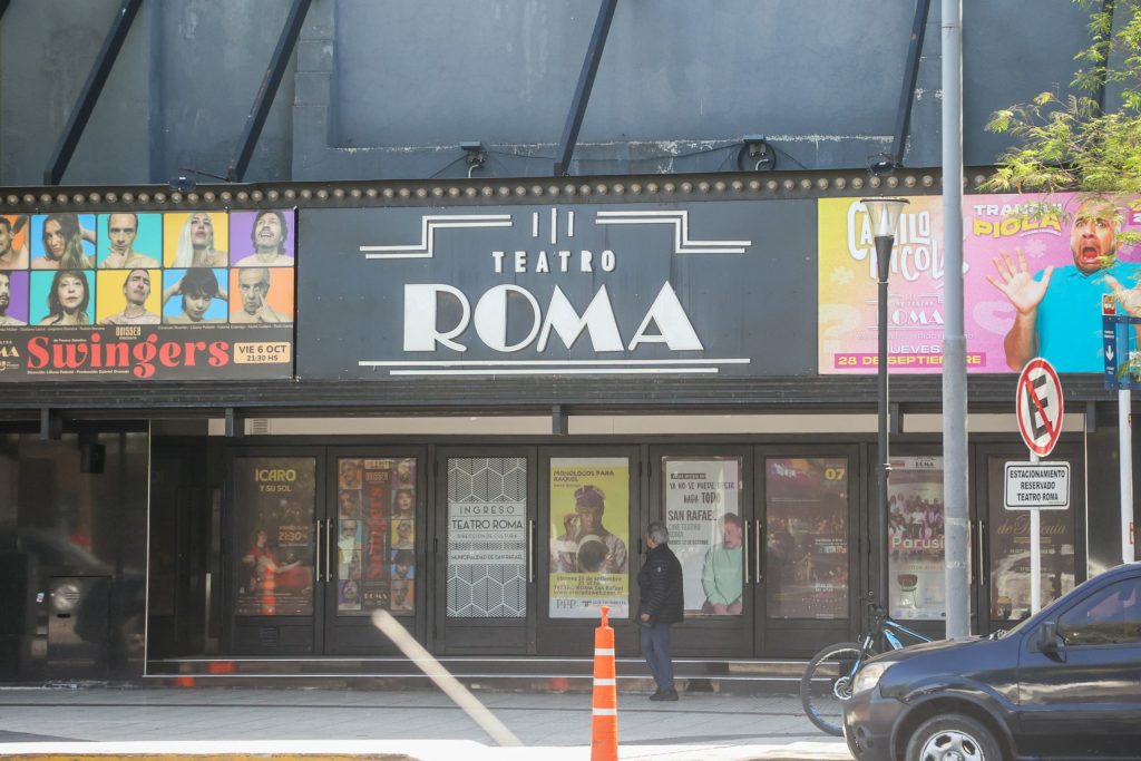 El Cine Teatro Roma cuenta con una interesante variedad de espectáculos que comienzan este fin de semana