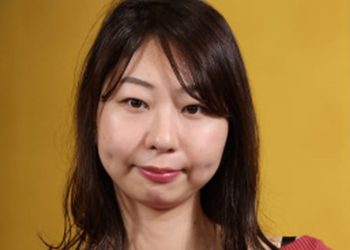 Autora japonesa admitió que ChatGPT escribió parte de la novela con la que ganó un premio importante