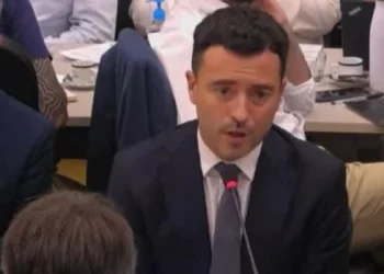 De Loredo: «El gobierno es un quilombo»