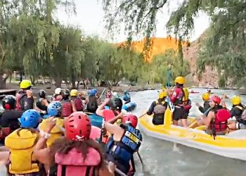 Más de 100 mujeres participaron de un encuentro en Valle Grande para luego bajar en rafting el río Atuel