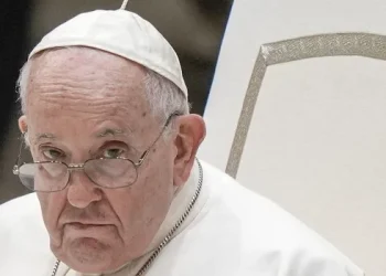 Francisco contra la gula: pidió una mejor relación con la comida