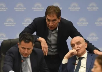 Ley Ómnibus: el debate en Diputados se pospuso para el martes
