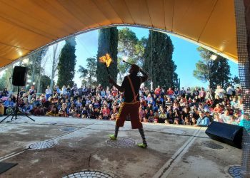 Con la modalidad «a la gorra»: continúan los espectáculos para la familia en el Teatrino del Parque de los Niños